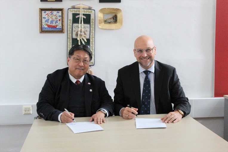 NVs exchange with IIJ-1