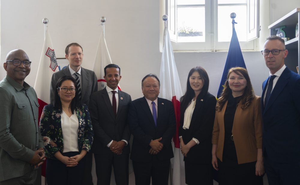 Courtesy Visit to the IIJ